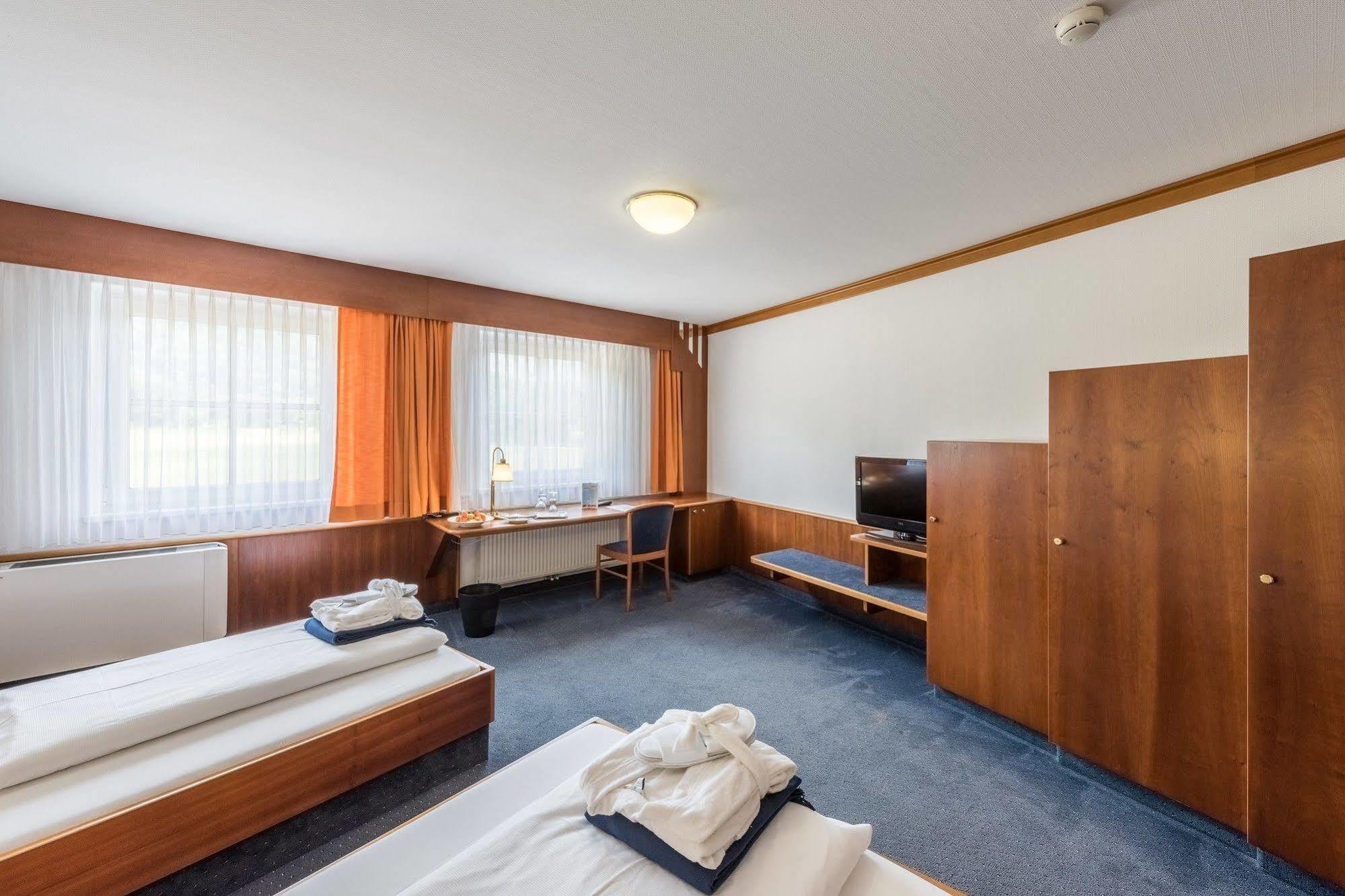 Hotel Paradies กราซ ภายนอก รูปภาพ